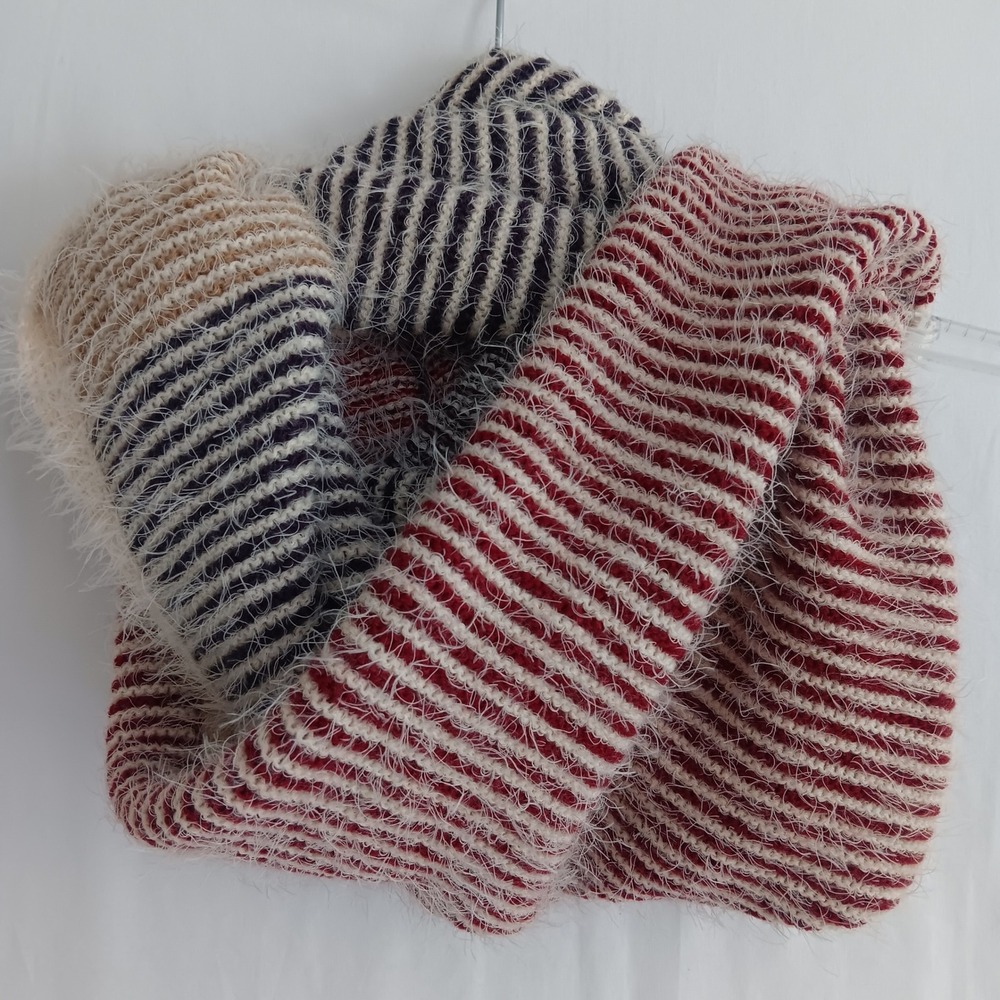 Look Striped Infinity Scarf Cozy soft Womens OS Multicolor Eyelash Knit Fuzzy